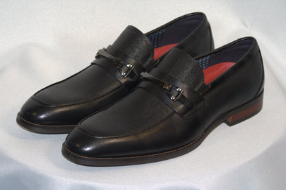 BUCKLE BLACK LOAFER