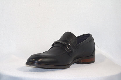 BUCKLE BLACK LOAFER