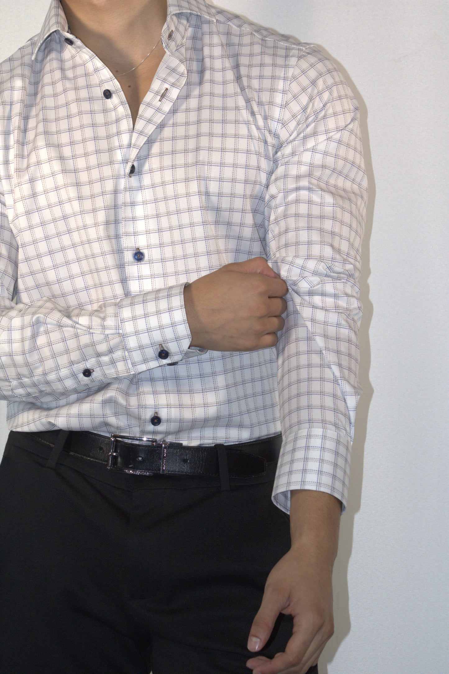 SWISS PATTERN WHITE SHIRT